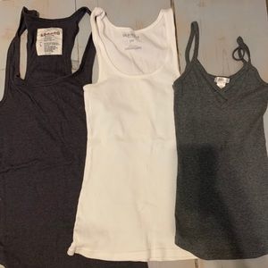 ✨Tank Top Bundle✨